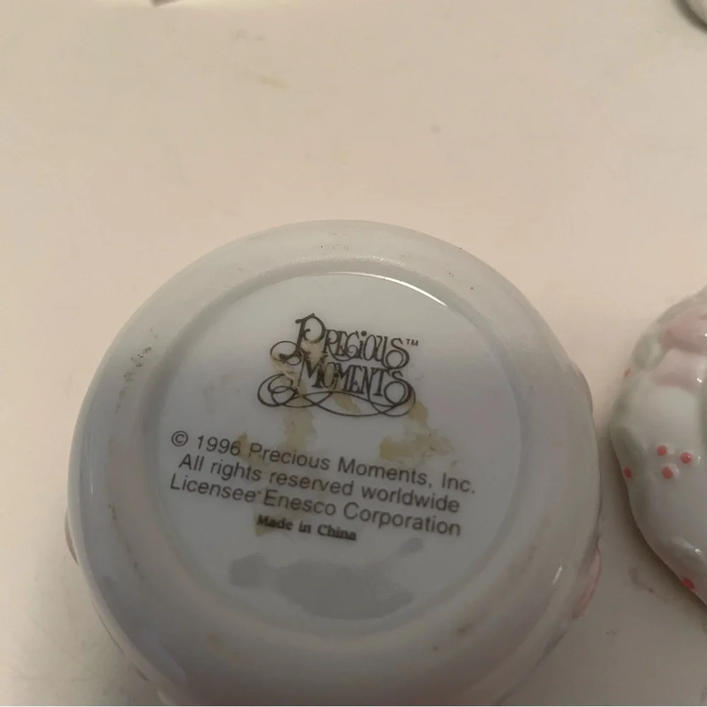 Precious Moments lot items